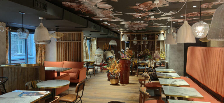 Décoration de restaurant · Ganache · Bordeaux
