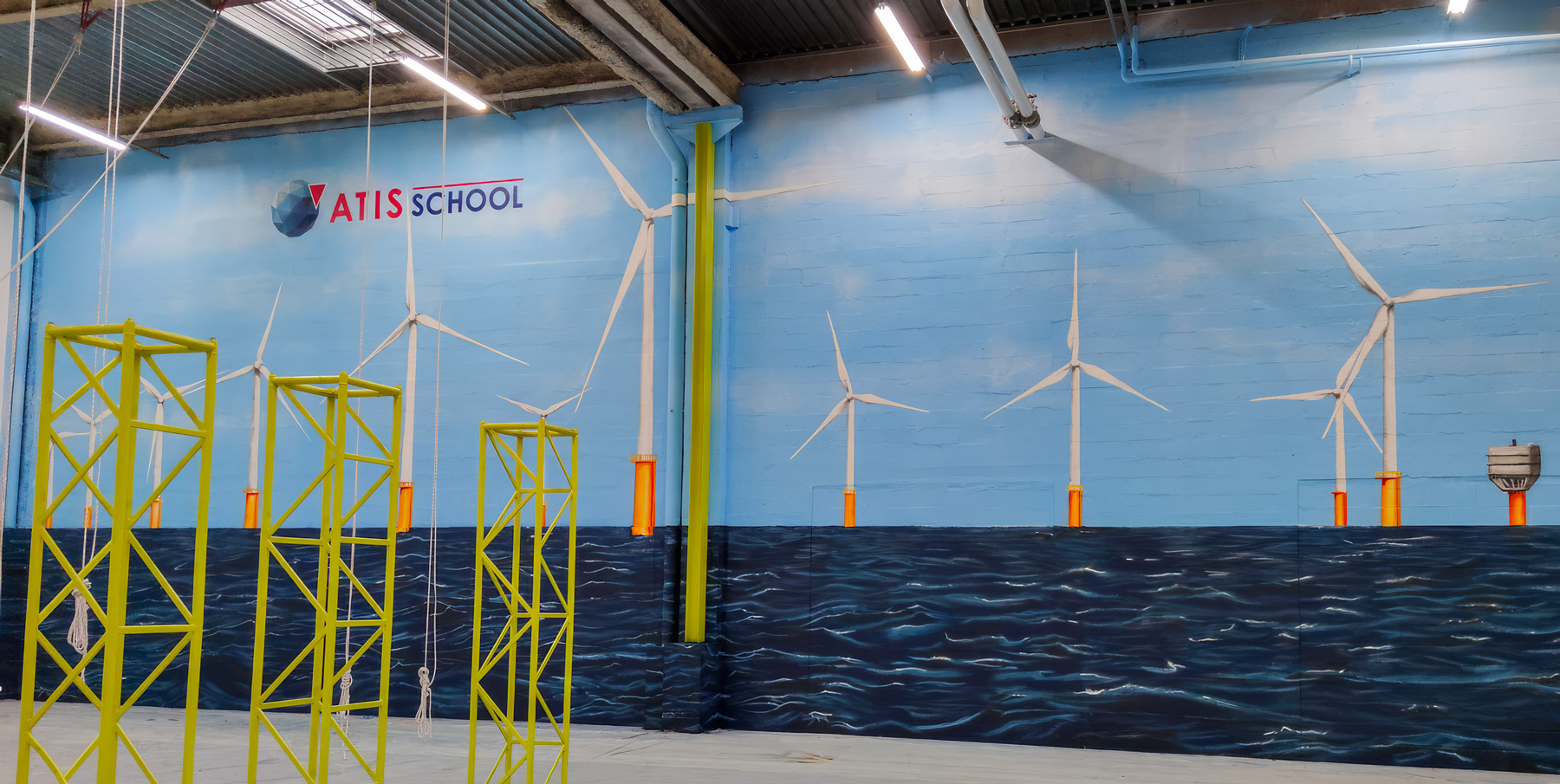 Graff sur mesure réalisé dans une école de cordistes