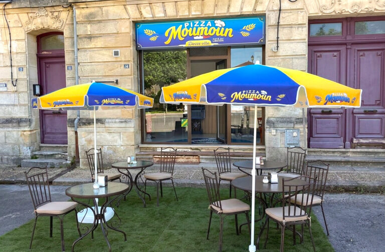 impression personnalisé sur parasols pour restaurant