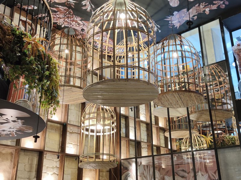 Décor mural et plafond imprimés, restaurant · Bordeaux