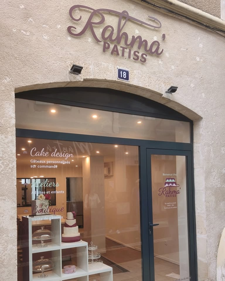 enseigne lettres découpées vitrophanie pâtisserie Langon Allgraphik