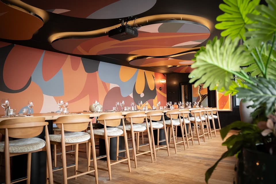 Décor mural imprimé · restaurant · mur et plafond