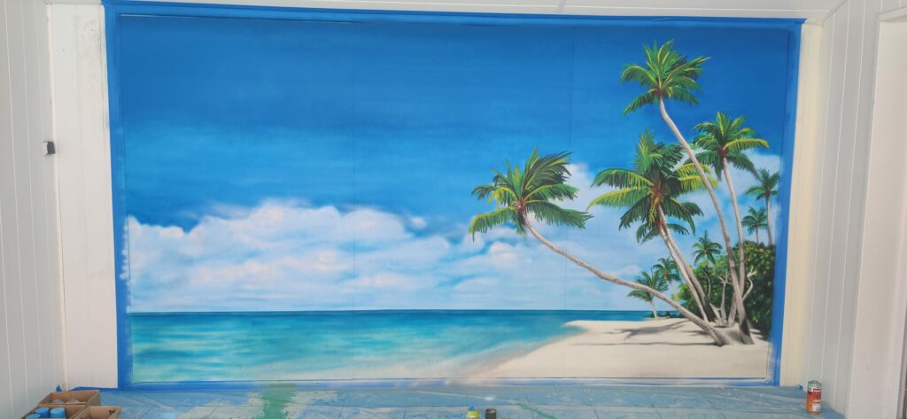 Décor peint plage tropicale au bout d’une piscine – Virelade