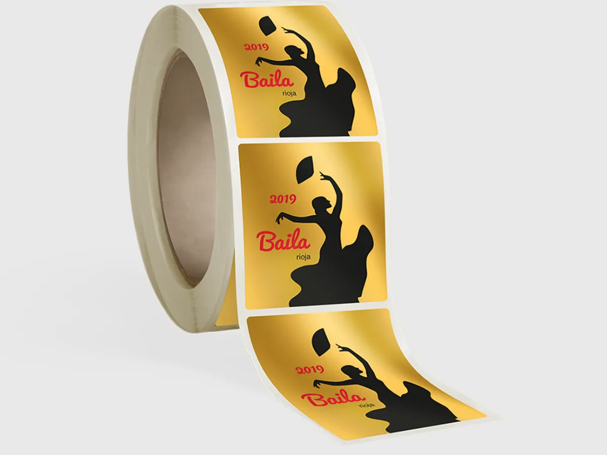 Rouleau d'étiquettes de vin sur papier or avec découpe sur mesure