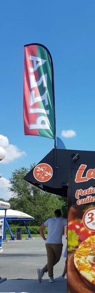 Oriflamme personnalisée · pizzeria · Gironde